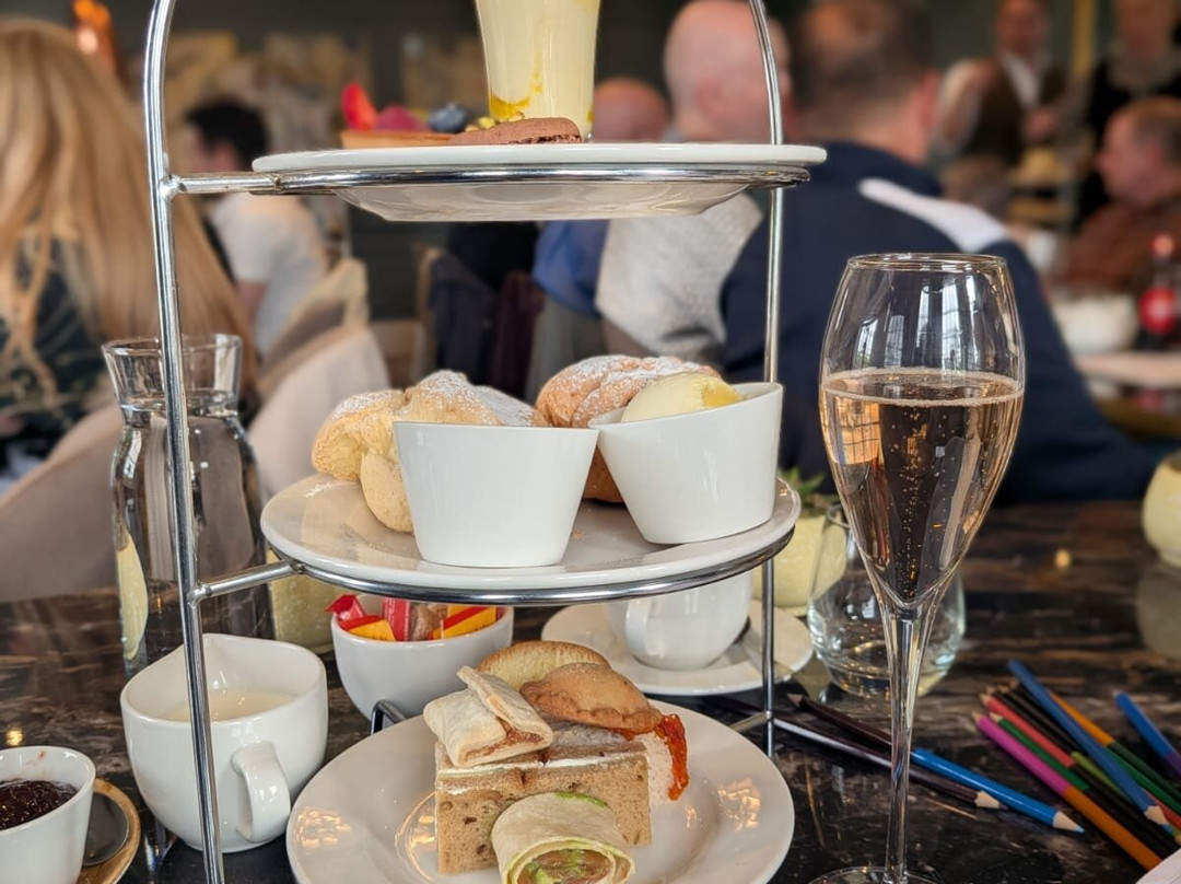 唐纳姆霍尔酒店主图