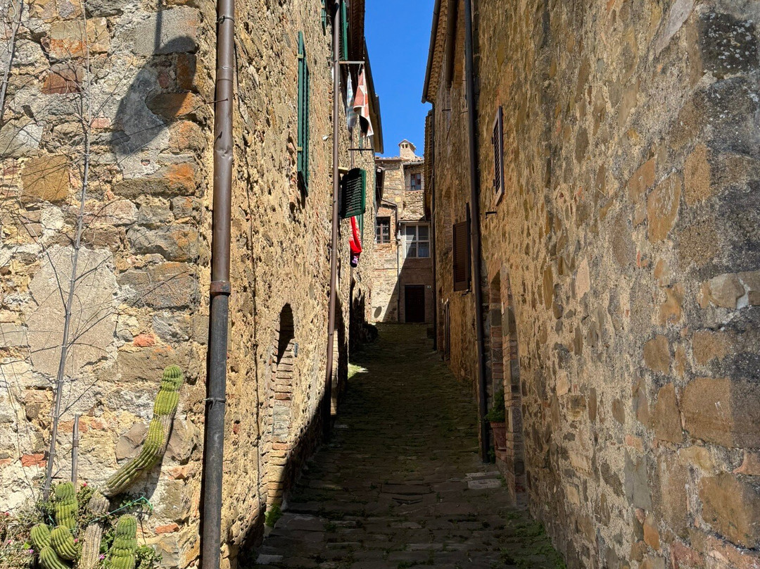 Borgo Di Sant'angelo In Colle-Sant'Angelo in Colle必去景点