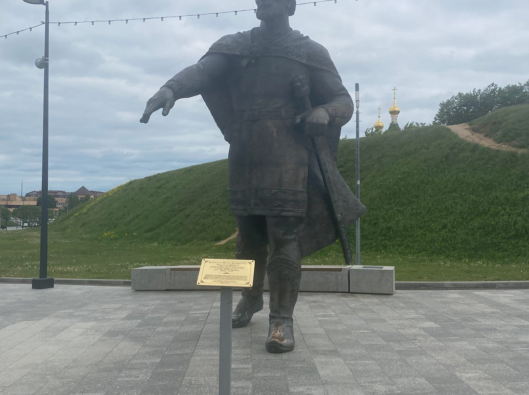 Yuriu Dolgorukiy Monument-Dmitrov必去景点