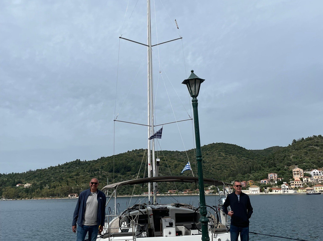 Nisos Yacht Charter-Nidri必去景点