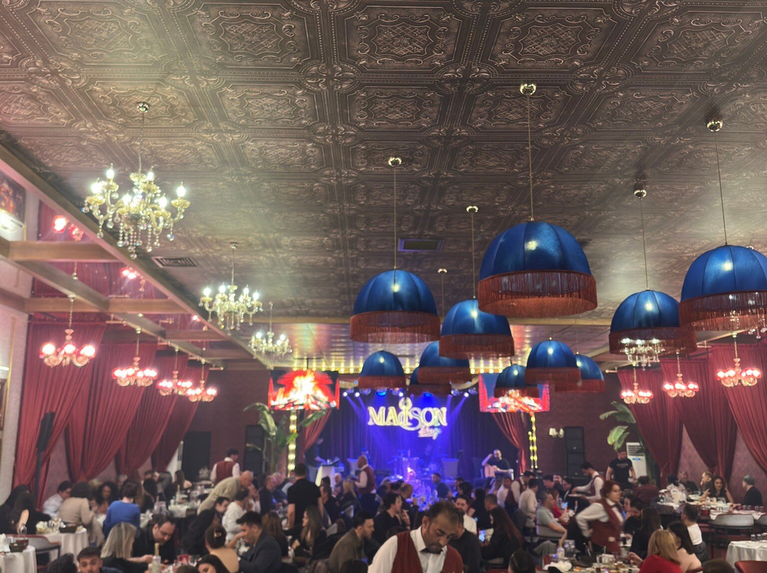 Maison Rouge Uşak