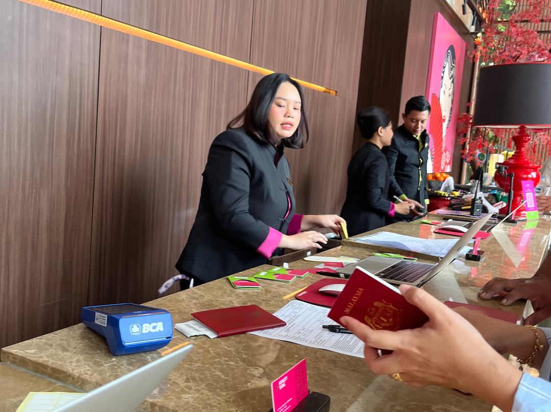 雅加达门腾阿什利唐酒店主图
