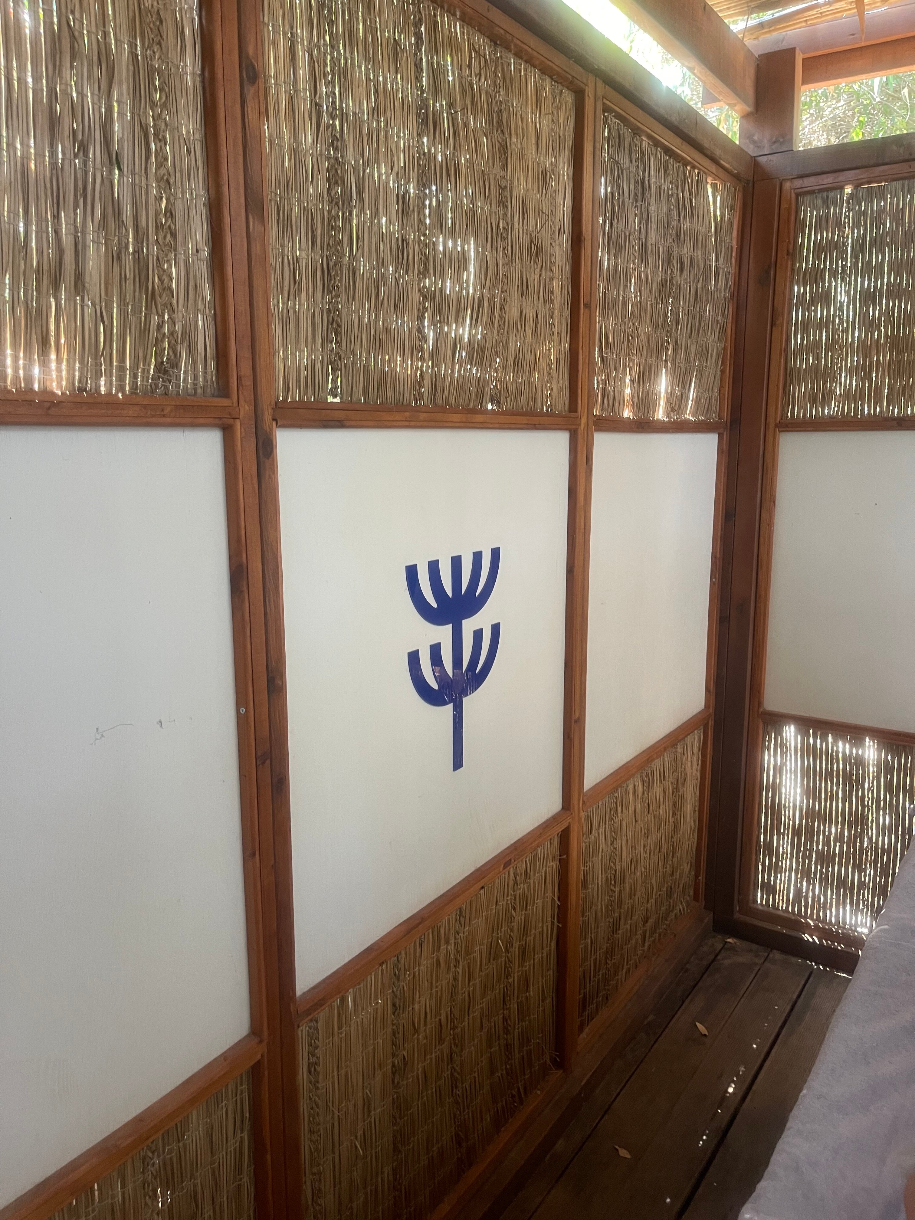 林多斯海陆酒店-旅行者