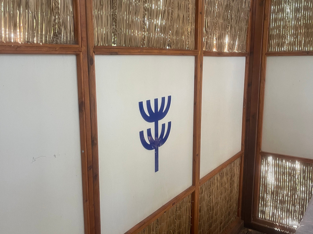 林多斯海陆酒店主图