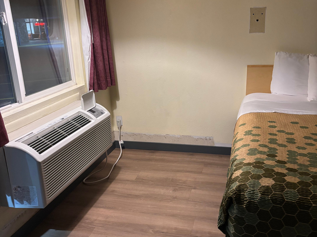 博德曼 - 赫米斯顿罗德威汽车旅馆主图