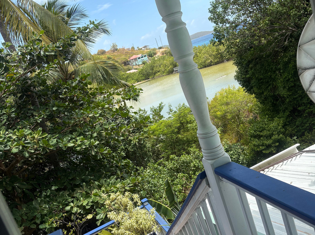 Garden by the Sea B&B主图