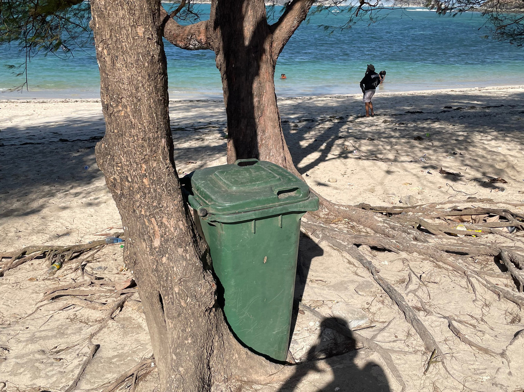 Tanjung Aan Beach-龙目岛必去景点