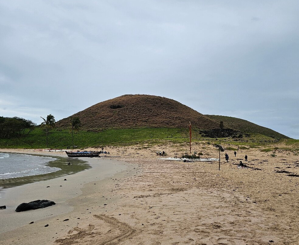 Anakena Beach-复活节岛必去景点