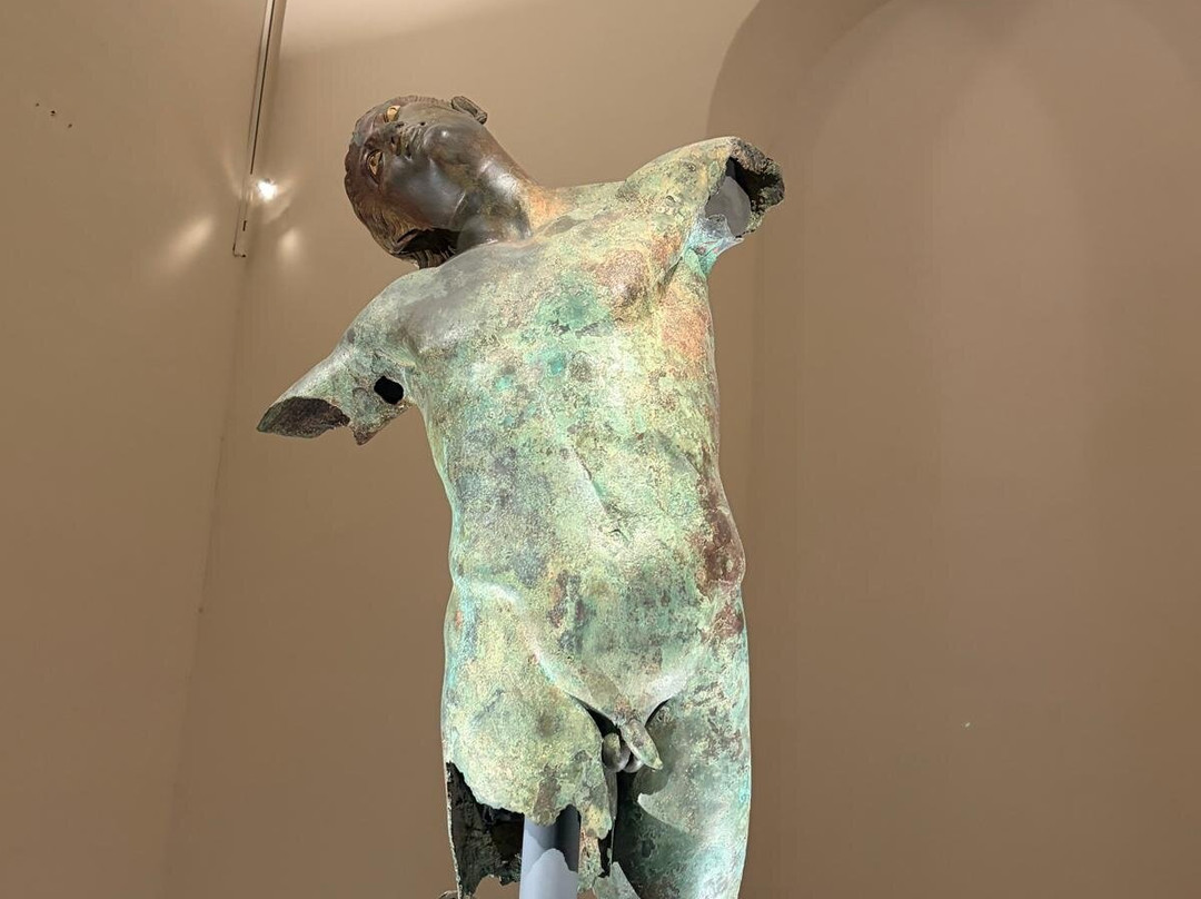 Museo del Satiro Danzante-马扎拉－德尔瓦洛必去景点