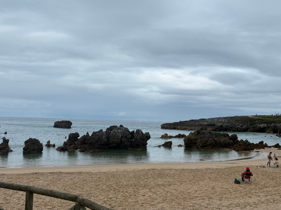 Playa de Toro-利亚内斯必去景点