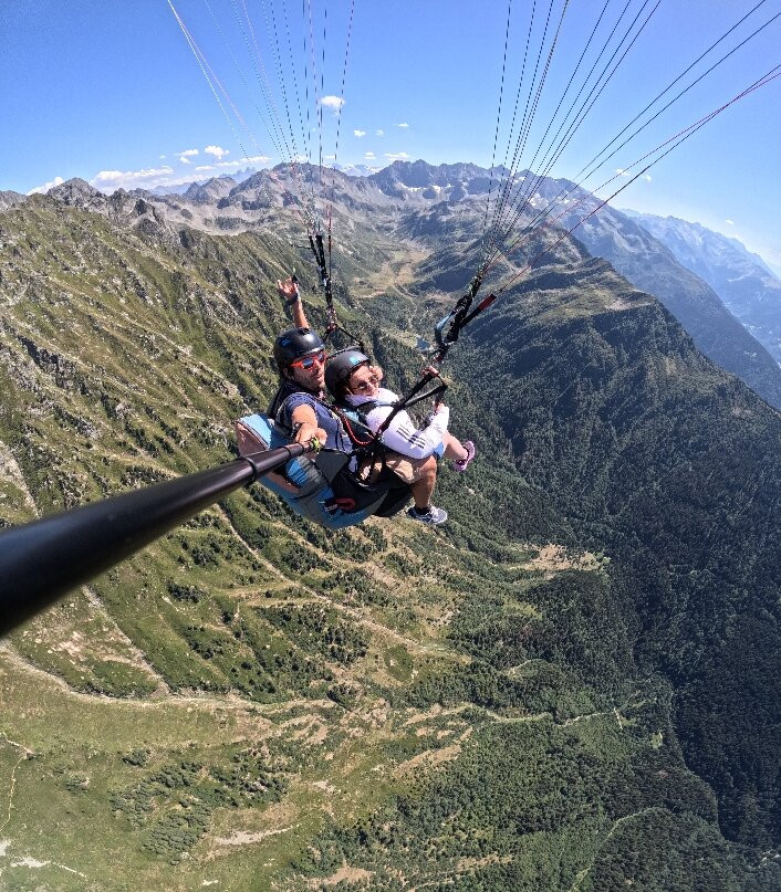 Lenvair Parapente-Valloire必去景点
