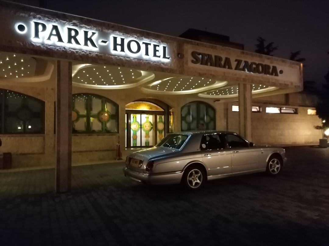 斯塔拉扎戈拉百乐酒店主图