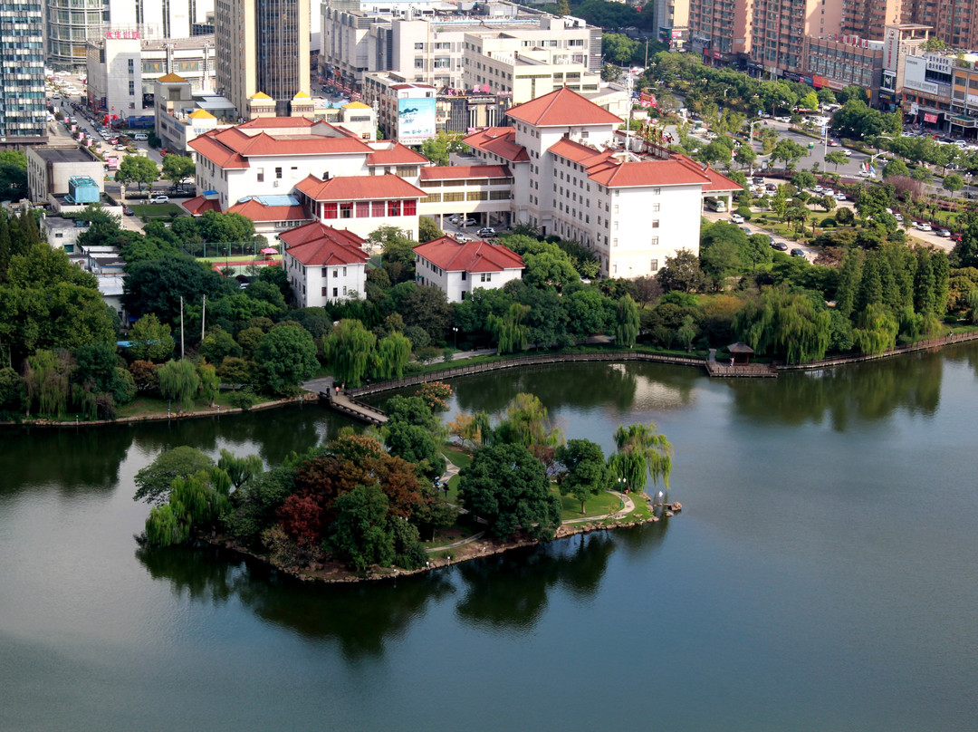 马鞍山市酒店住宿-马鞍山南湖宾馆