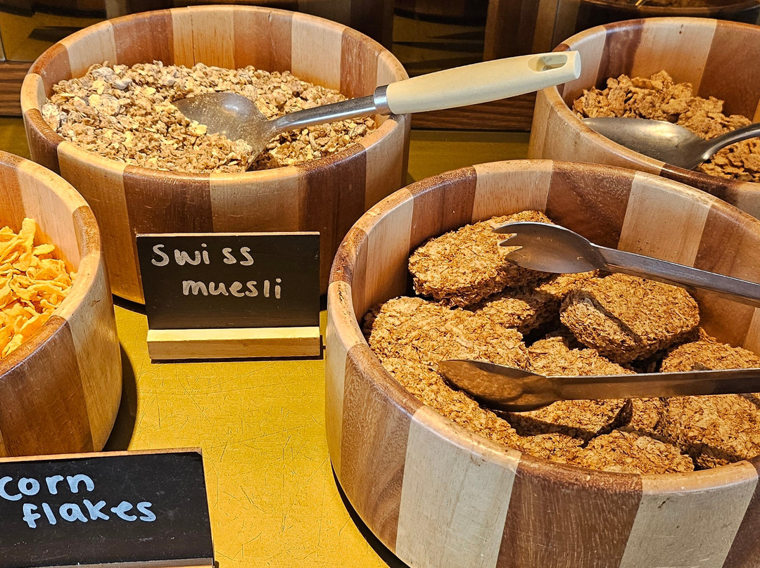 瓦尔斯蒂水疗酒店主图