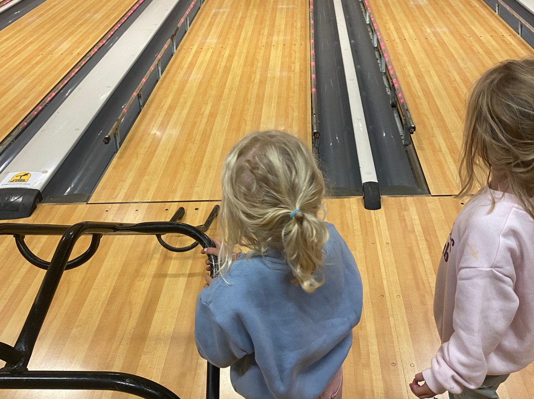 Littoral Bowling-Aizenay必去景点