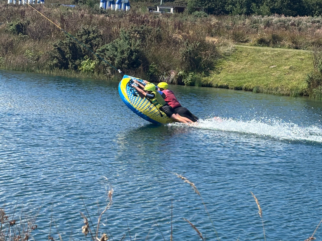 North Devon Wake Park-比迪福德必去景点