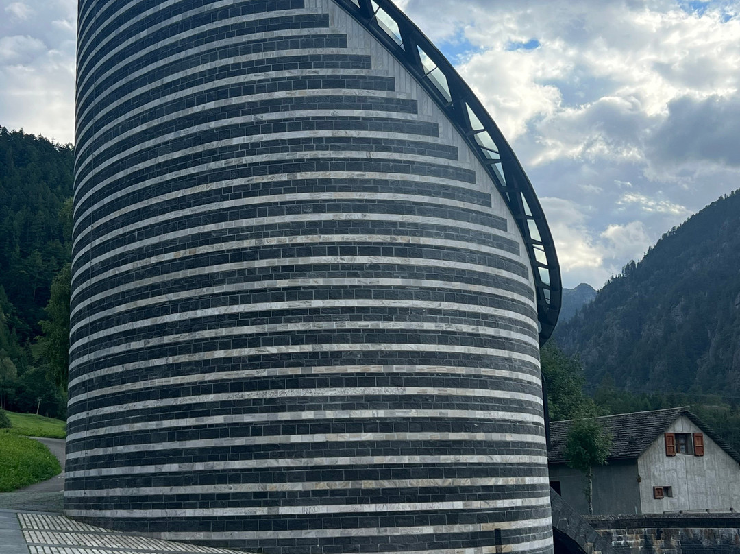 La Chiesa Di San Giovanni Battista-Mogno必去景点