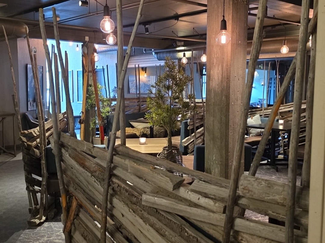 特吕西尔酒店主图