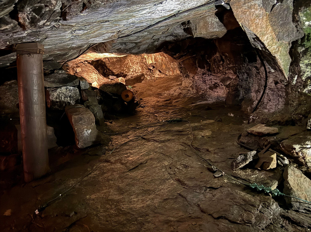 Old New Gate Prison & Copper Mine-East Granby必去景点