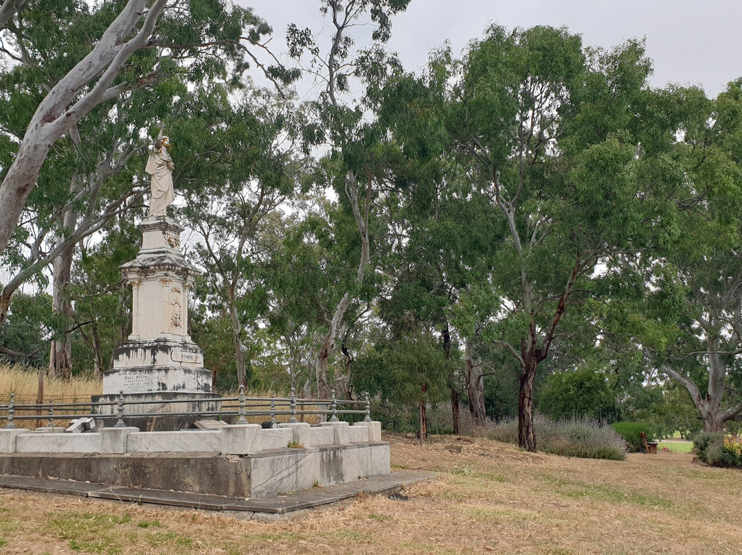 St Matthew Catholic Church and Cemetery-Mount Torrens必去景点