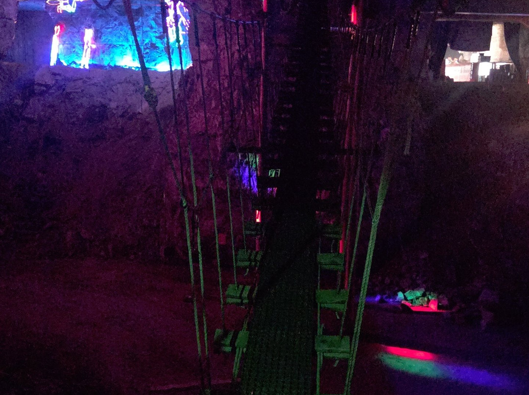 路易斯维尔巨洞-路易斯维尔必去景点