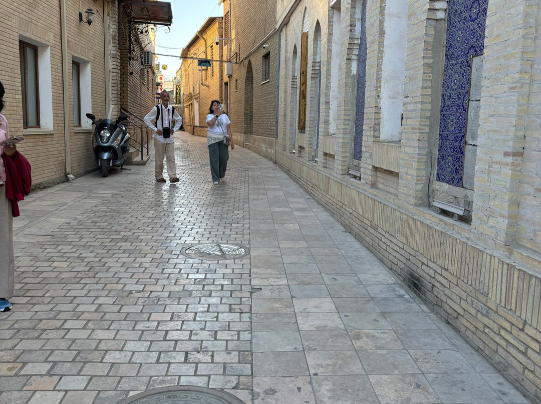 Old Jewish House And Gallery-布哈拉必去景点