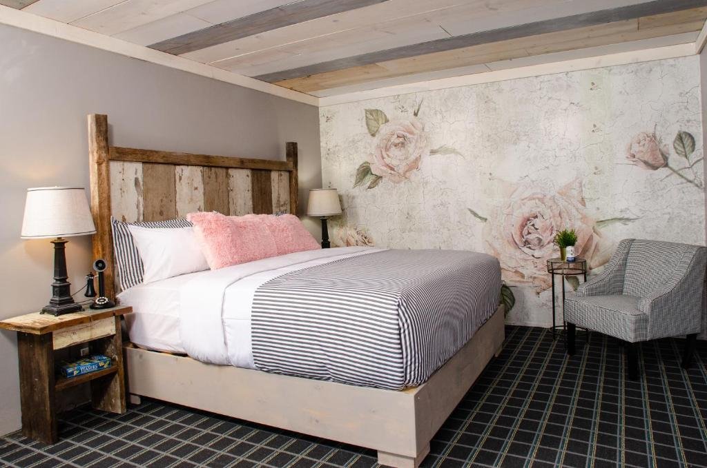 Vintage Block Inn & Suites-官方