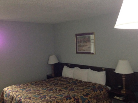 哈特塞尔快捷旅馆