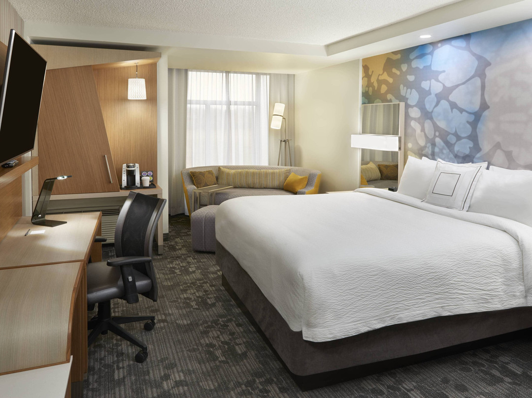 Courtyard by Marriott Oshawa主图