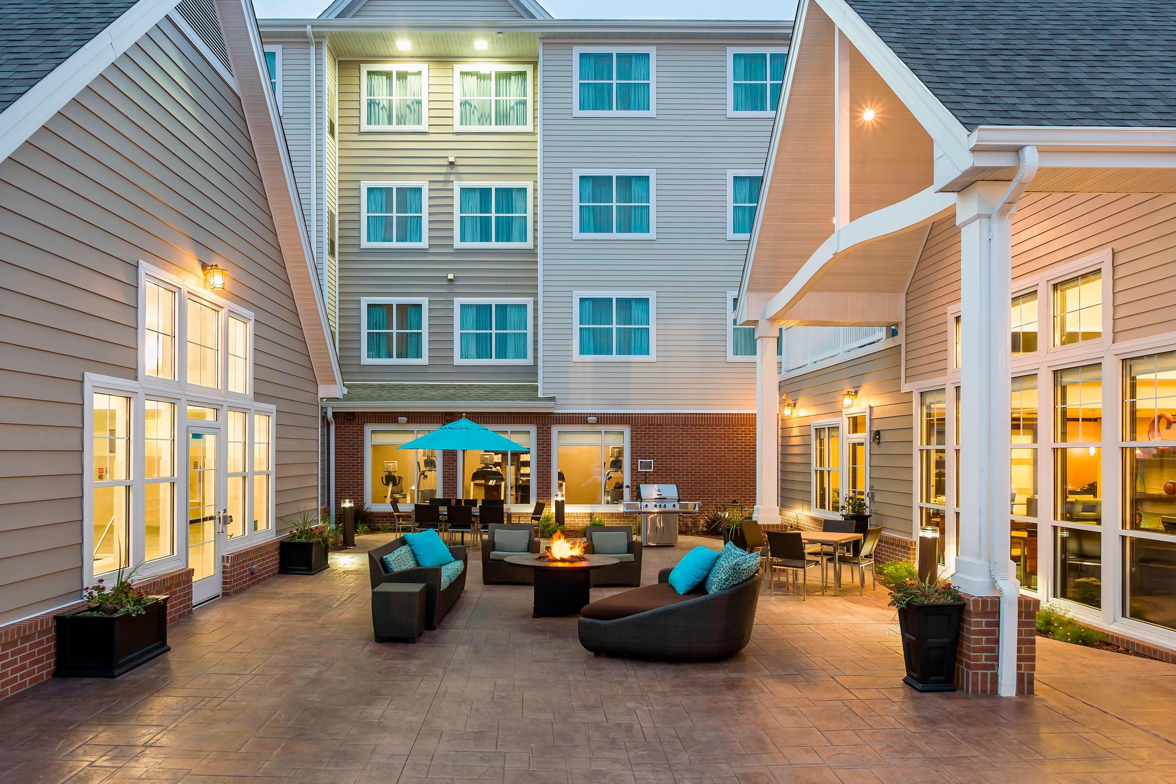 Residence Inn Fargo-官方