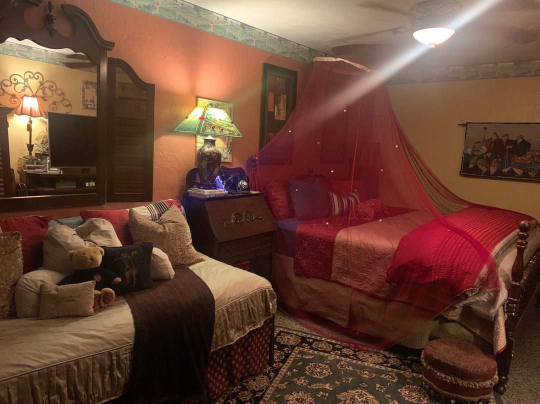 Shamrock Historic Inn