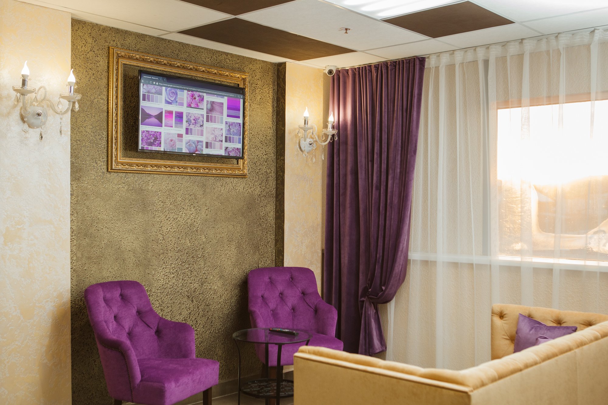 Velvet Hotel-官方