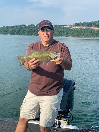 Eric's Elite Guide Service-Nixa必去景点