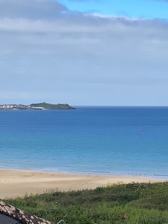 Hayle Towans Beach景点图片