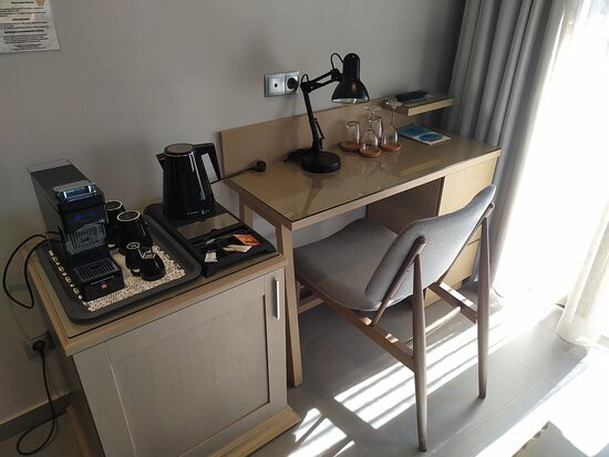 Hotel Pyrgos Boutique & Suites主图