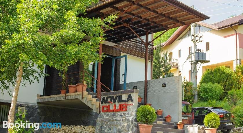 Aqvila Club