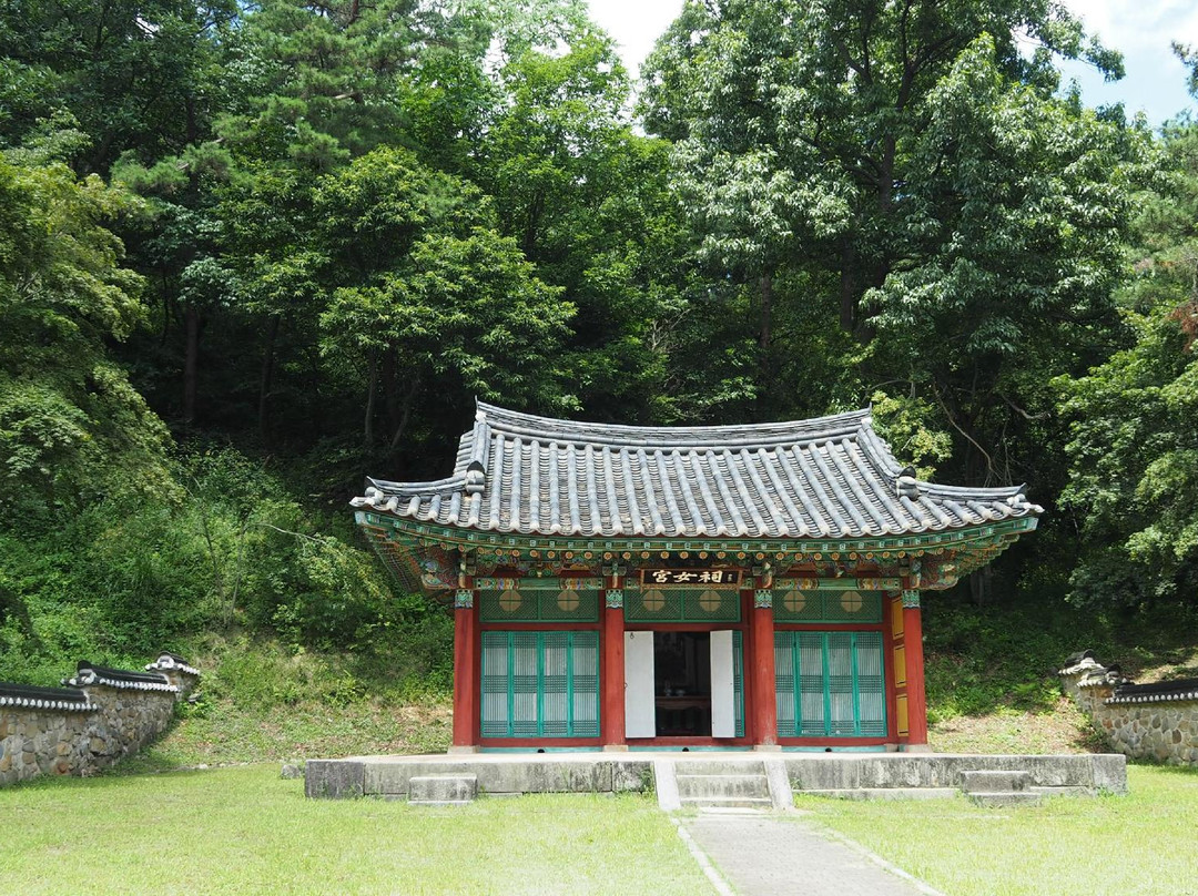 Busosanseong Fortress景点图片
