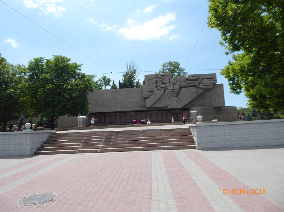 Memorial of Heroic Defense of Sevastopol景点图片