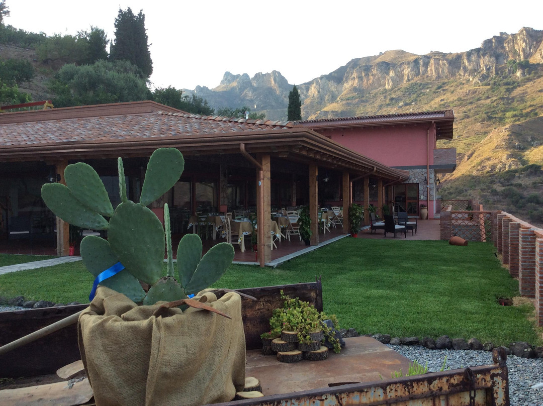 Forza d'Agro餐馆和美食-Valle Lumia