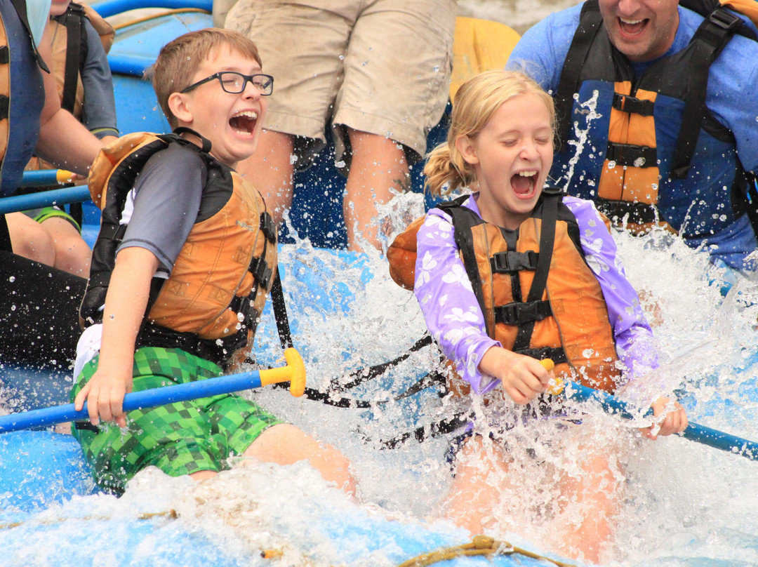 Salt River Rafting-凤凰城必去景点