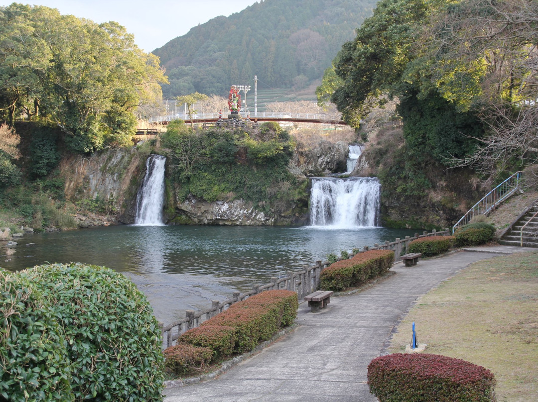 Todoroki Falls景点图片