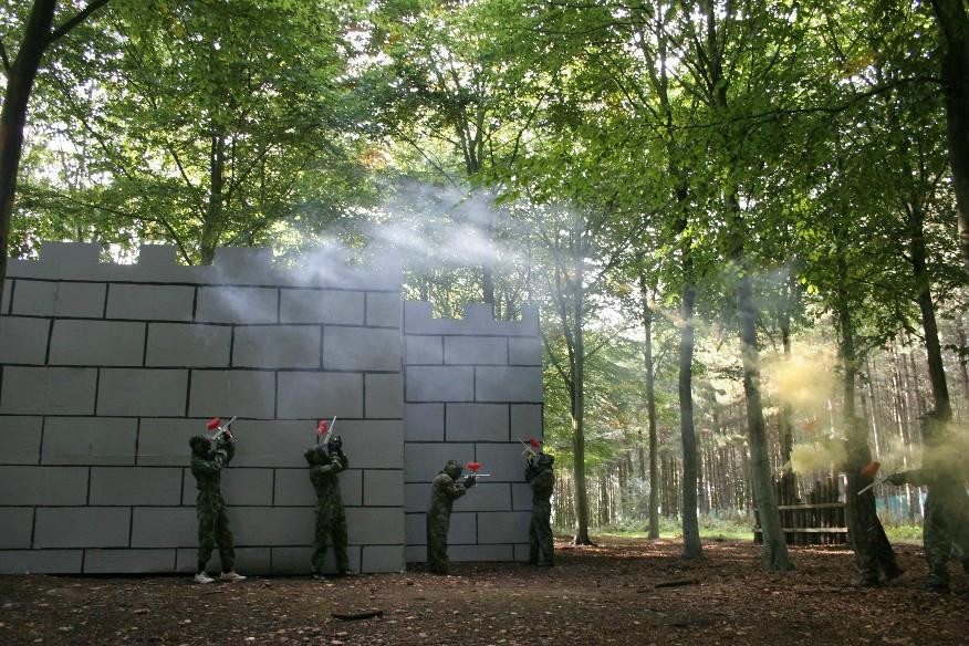 Skirmish Paintball Games Nottingham景点图片