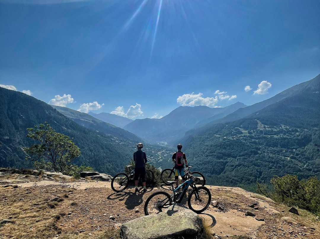 MonTagne Bike Guiding景点图片