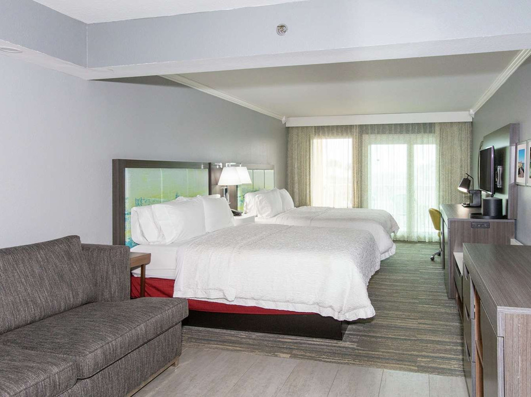 Hampton Inn St. Augustine Beach主图