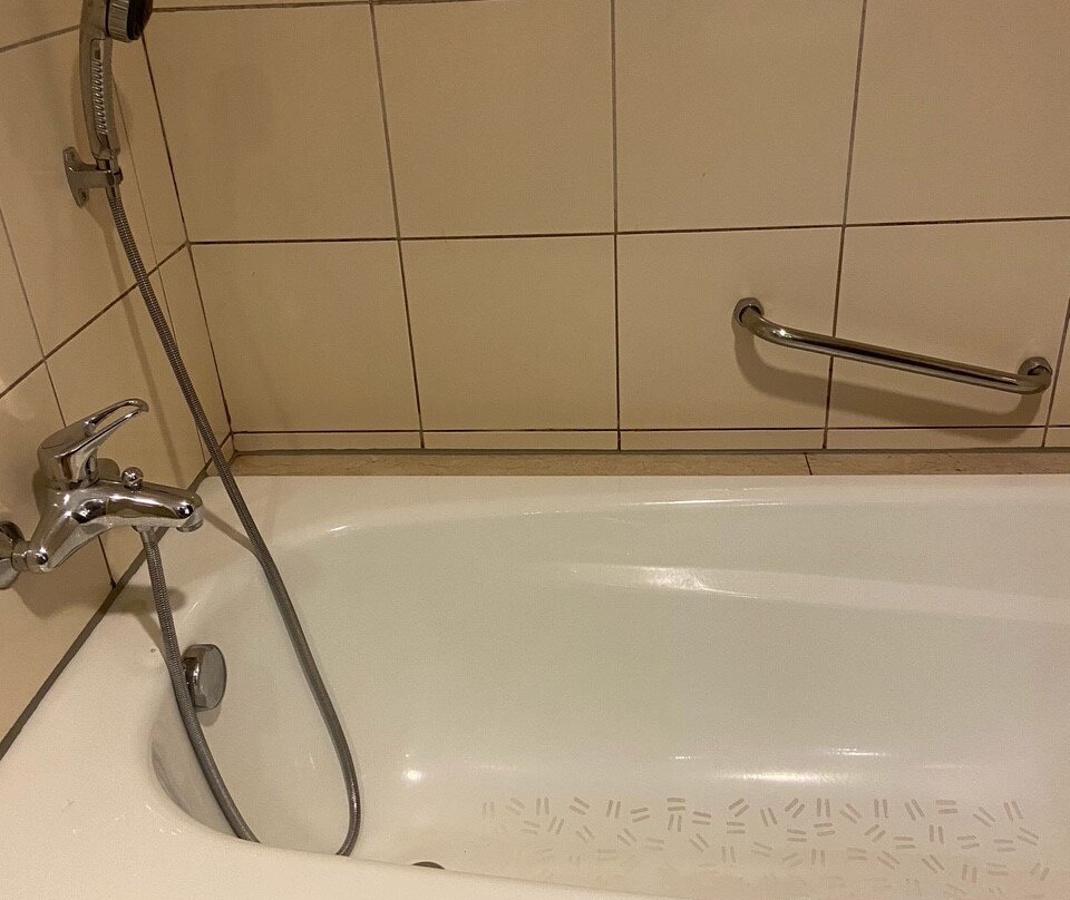 易思廷酒店主图