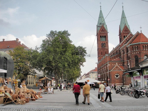 Stride & Seek Mini Adventures-马里博尔必去景点