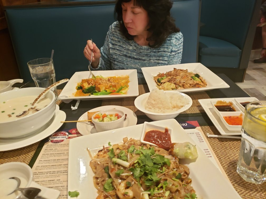 Bangkok Cabin Street Food