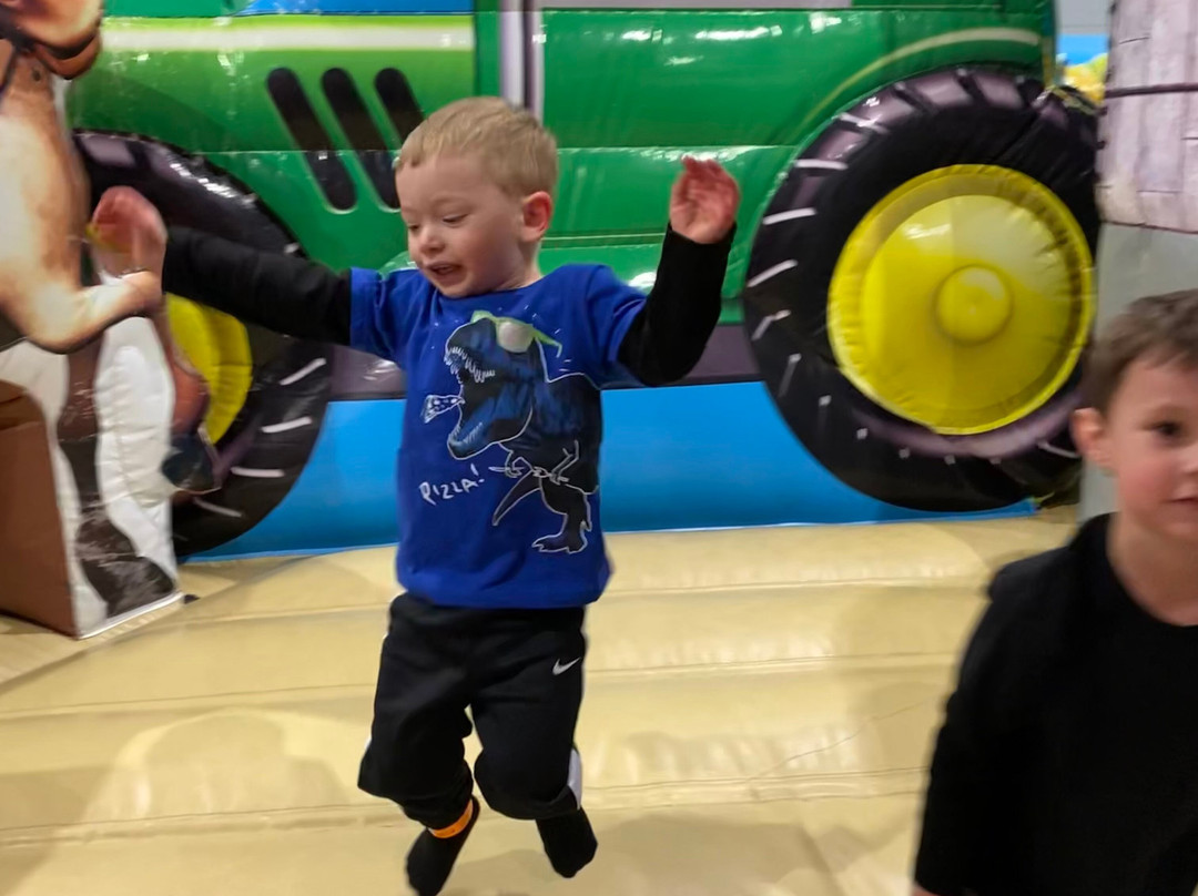 Playtime Arcade & Bar-Wentzville必去景点