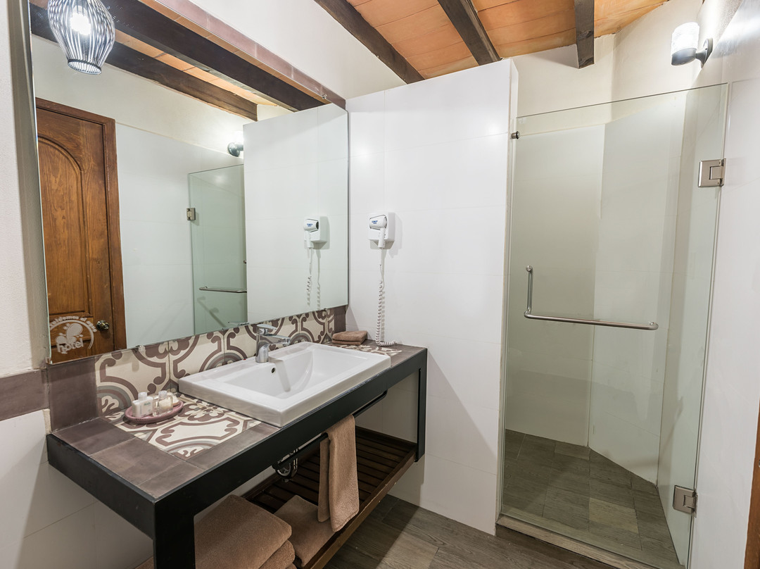 La Abadia Tradicional主图