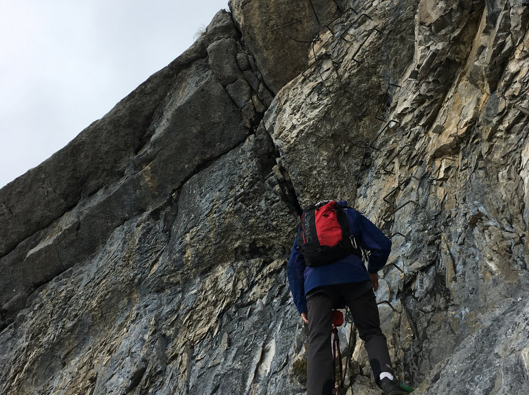 Via Ferrata Yves Pollet-Villard景点图片